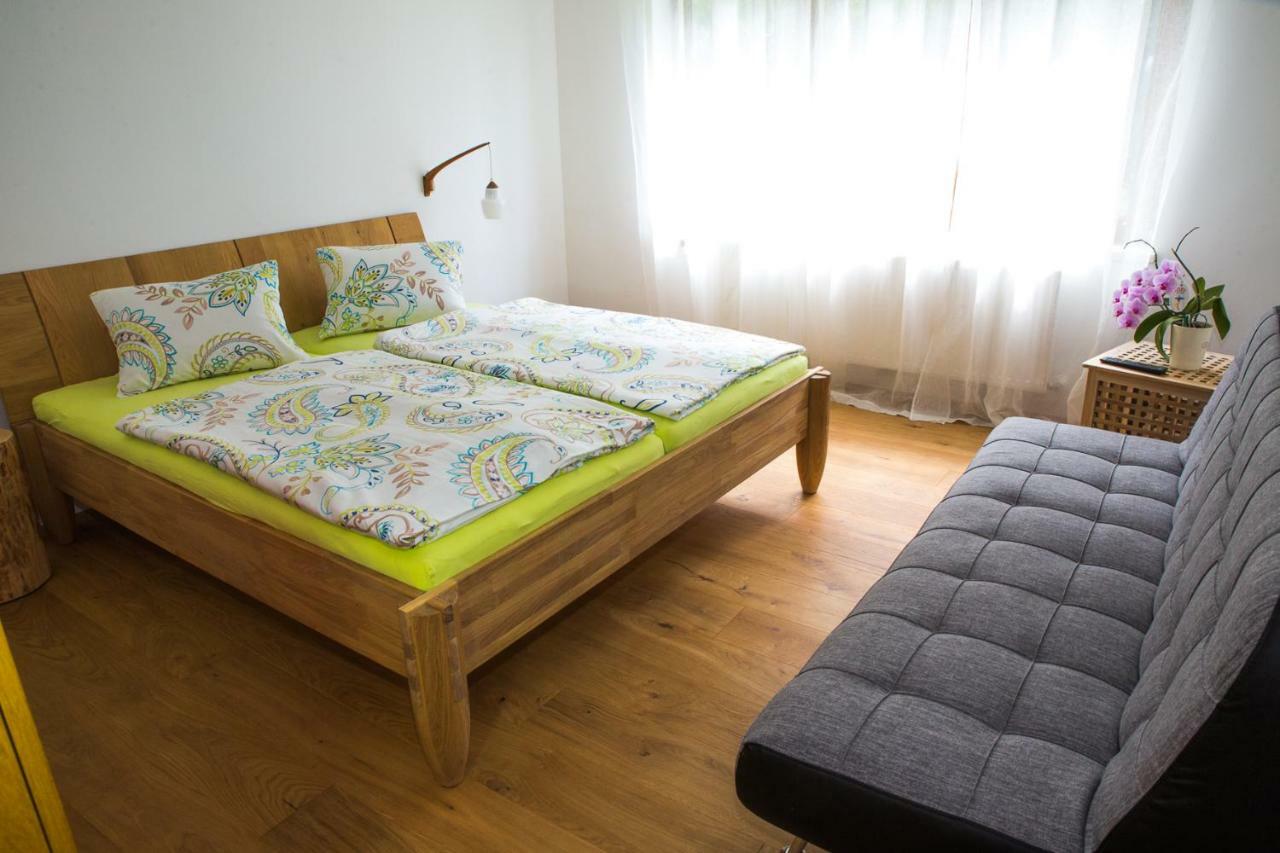 Gaestezimmer Buchegger Krumbach  Exterior foto