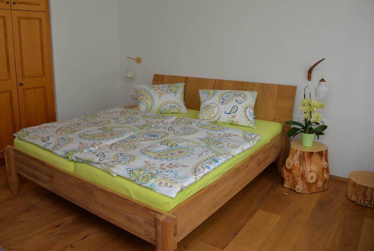 Gaestezimmer Buchegger Krumbach  Exterior foto